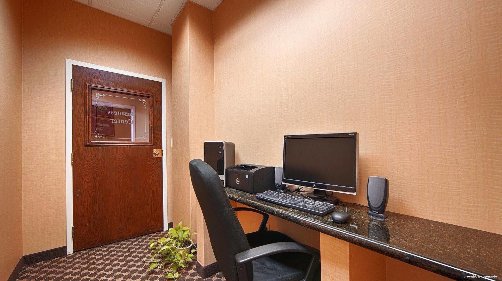 Best Western University Inn Ithaca Ngoại thất bức ảnh